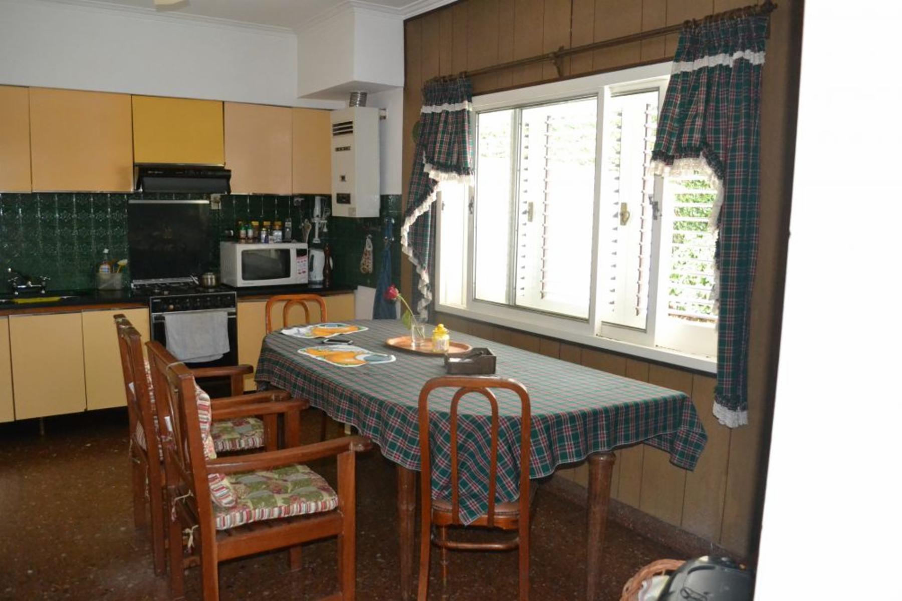 VENTA CASA 6 AMBIENTES EN 2 PLANTAS TEMPERLEY — foto 6