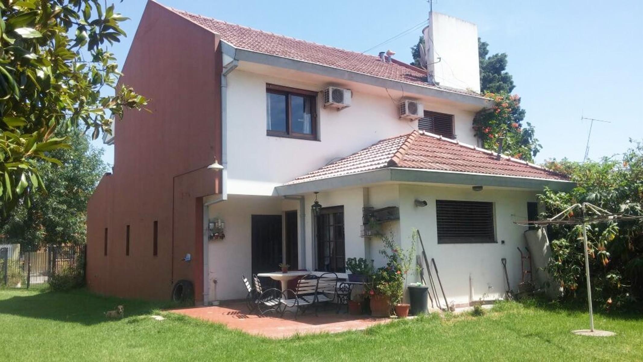 VENTA CASA 4 AMBIENTES BURZACO — foto 10