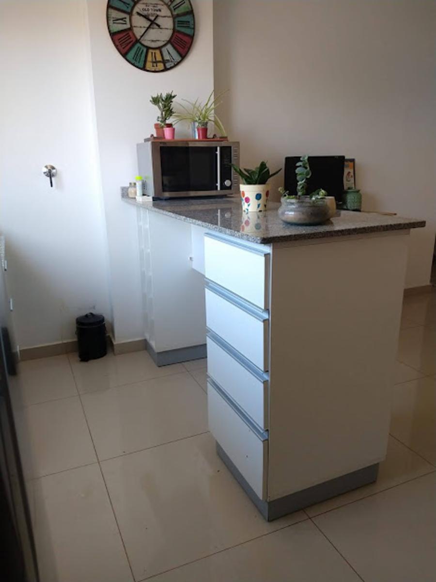 Venta Depto 2 amb con cochera apto profesional en Centro Lomas de Zamora Bajas Expensas — foto 4