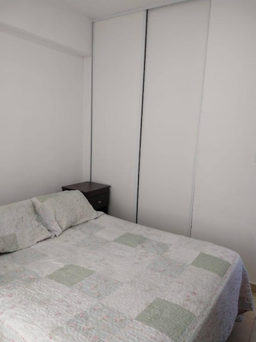 Venta Depto 2 amb con cochera apto profesional en Centro Lomas de Zamora Bajas Expensas — foto 8