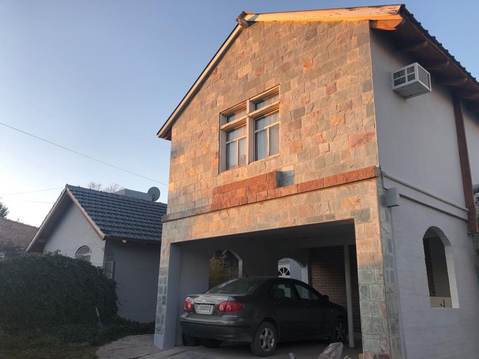 Casa en Venta en barrio Comahue Golf Club Neuquén
