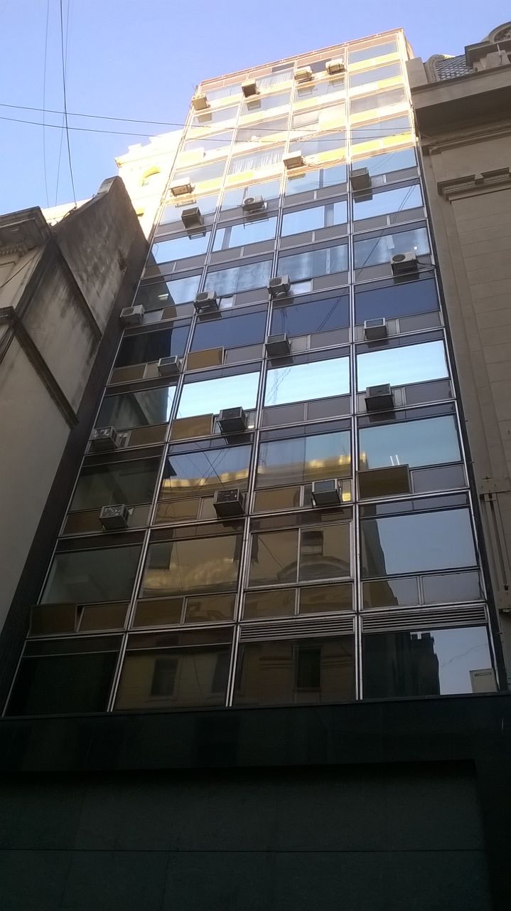 MUY BUENA PLANTA LIBRE EN MICROCENTRO 300M2 FRENTE A BCRA - 10