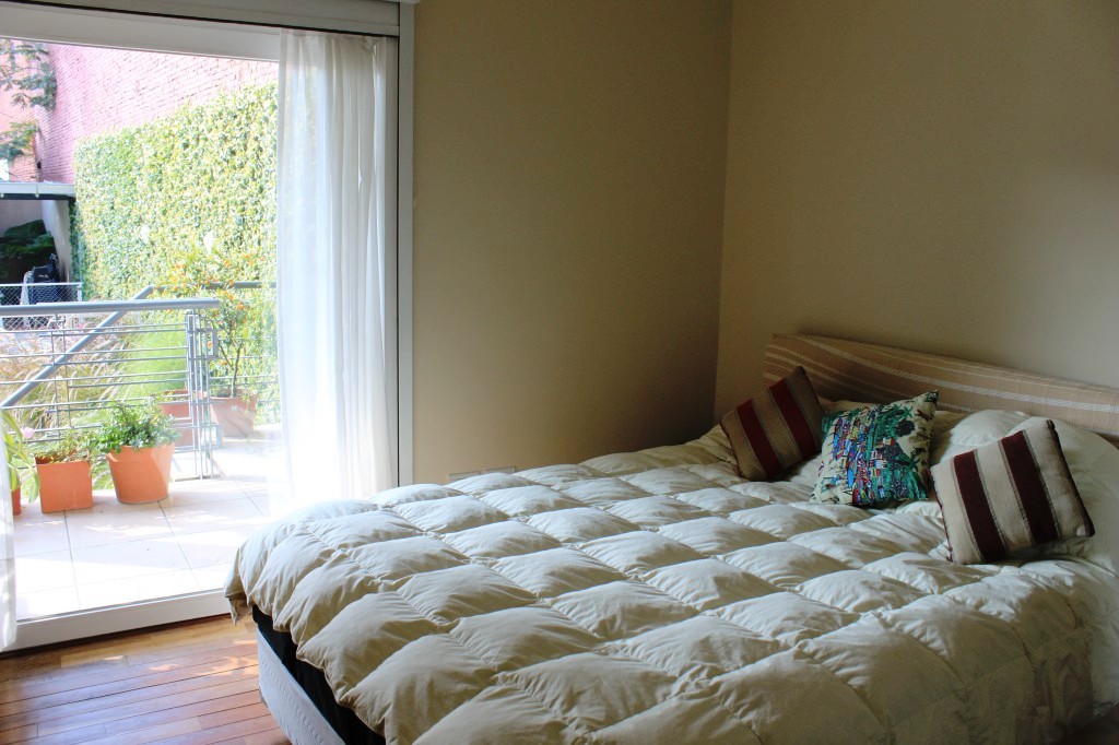 LINDISIMO 4AMB.TIPO CASA CON SALIDA A JARDIN. IMPECABLE - 13