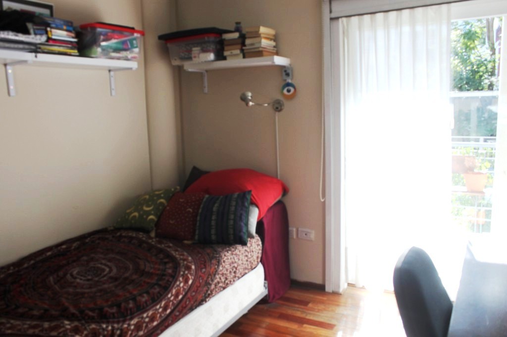 LINDISIMO 4AMB.TIPO CASA CON SALIDA A JARDIN. IMPECABLE - 14