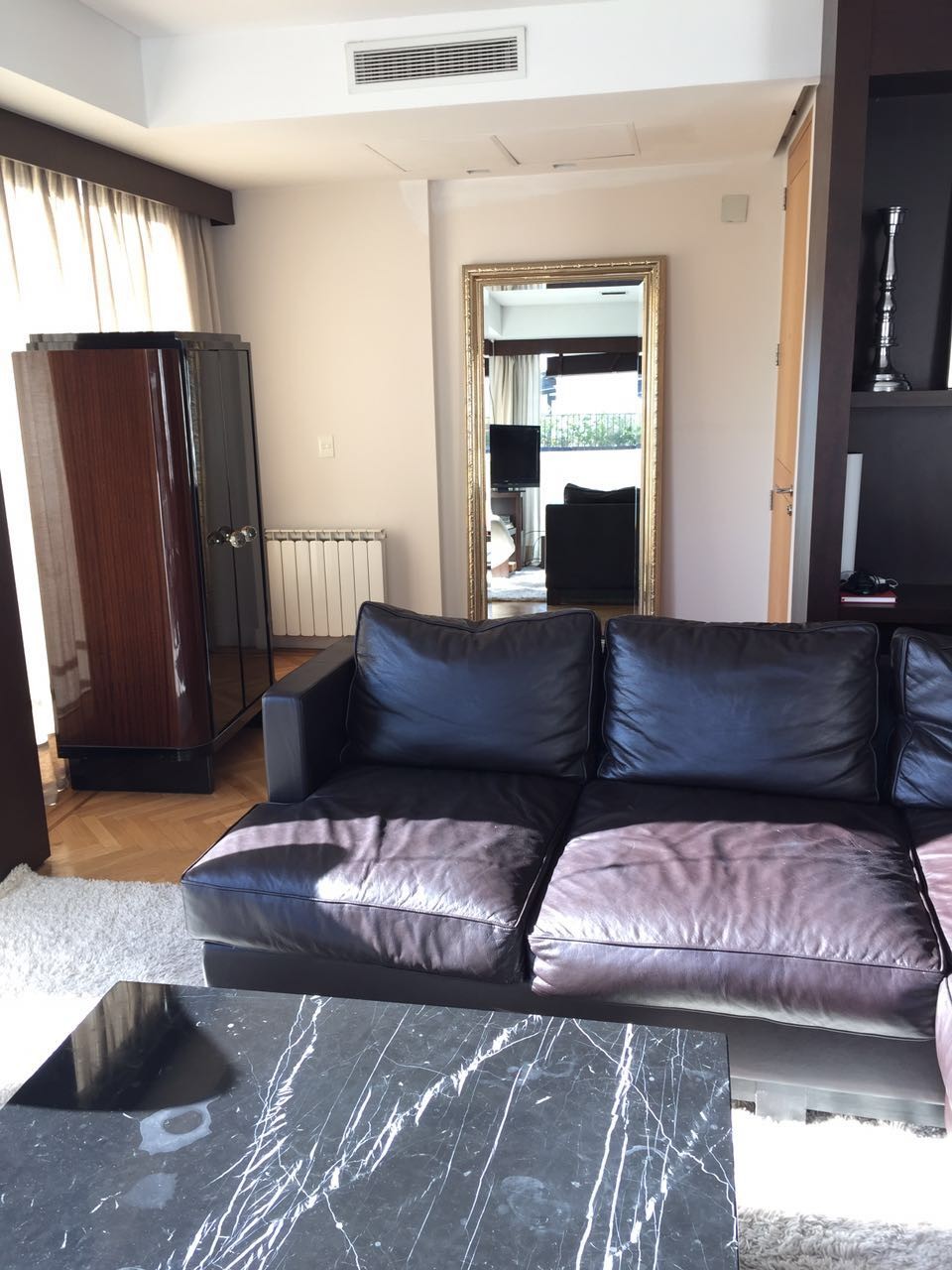 MUY BUEN DEPARTAMENTO A NUEVO SOBRE AVDA.ALVEAR — foto 2
