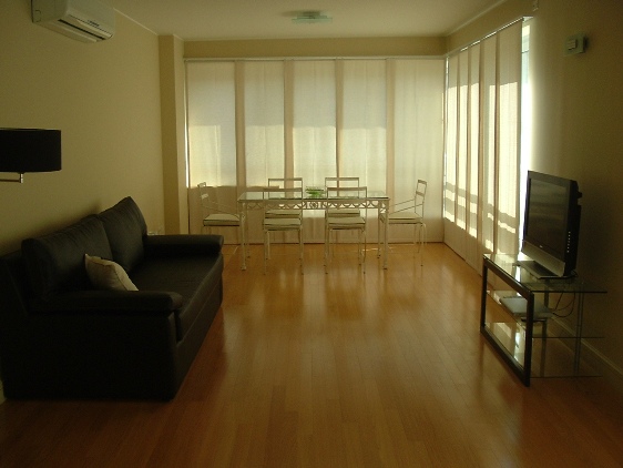 Excelente 2 amb amoblado y equipado Le Parc c/coch. P. Madero - 4