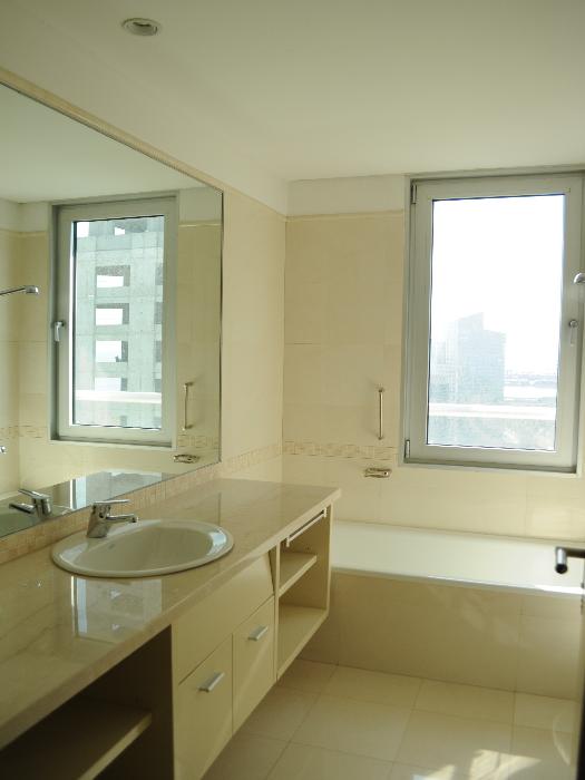 EXCLUSIVO SEMIPISO EN ALTURA, EN LE PARC PUERTO MADERO - 8