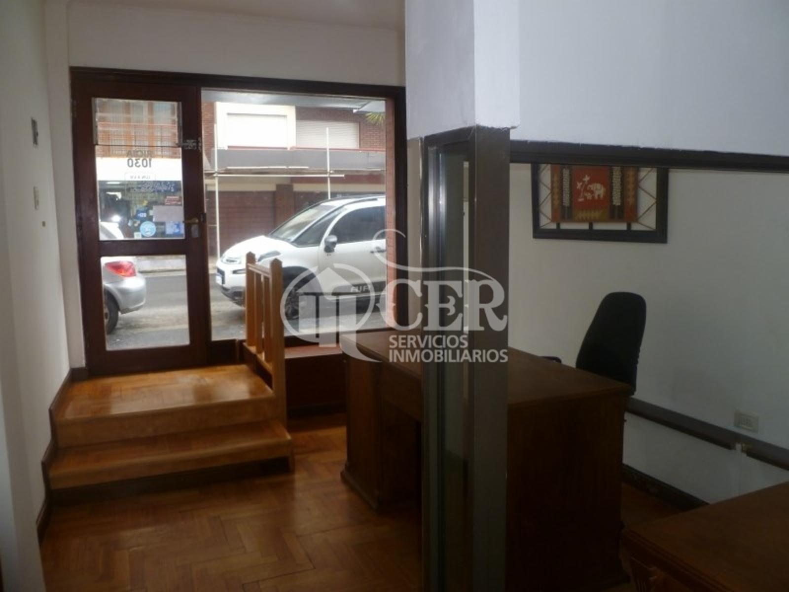 LOCAL EXCELENTE UBICACIÓN — foto 10