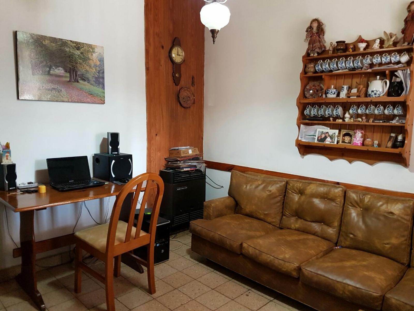HERMOSO CHALET EN BELLA VISTA — foto 4