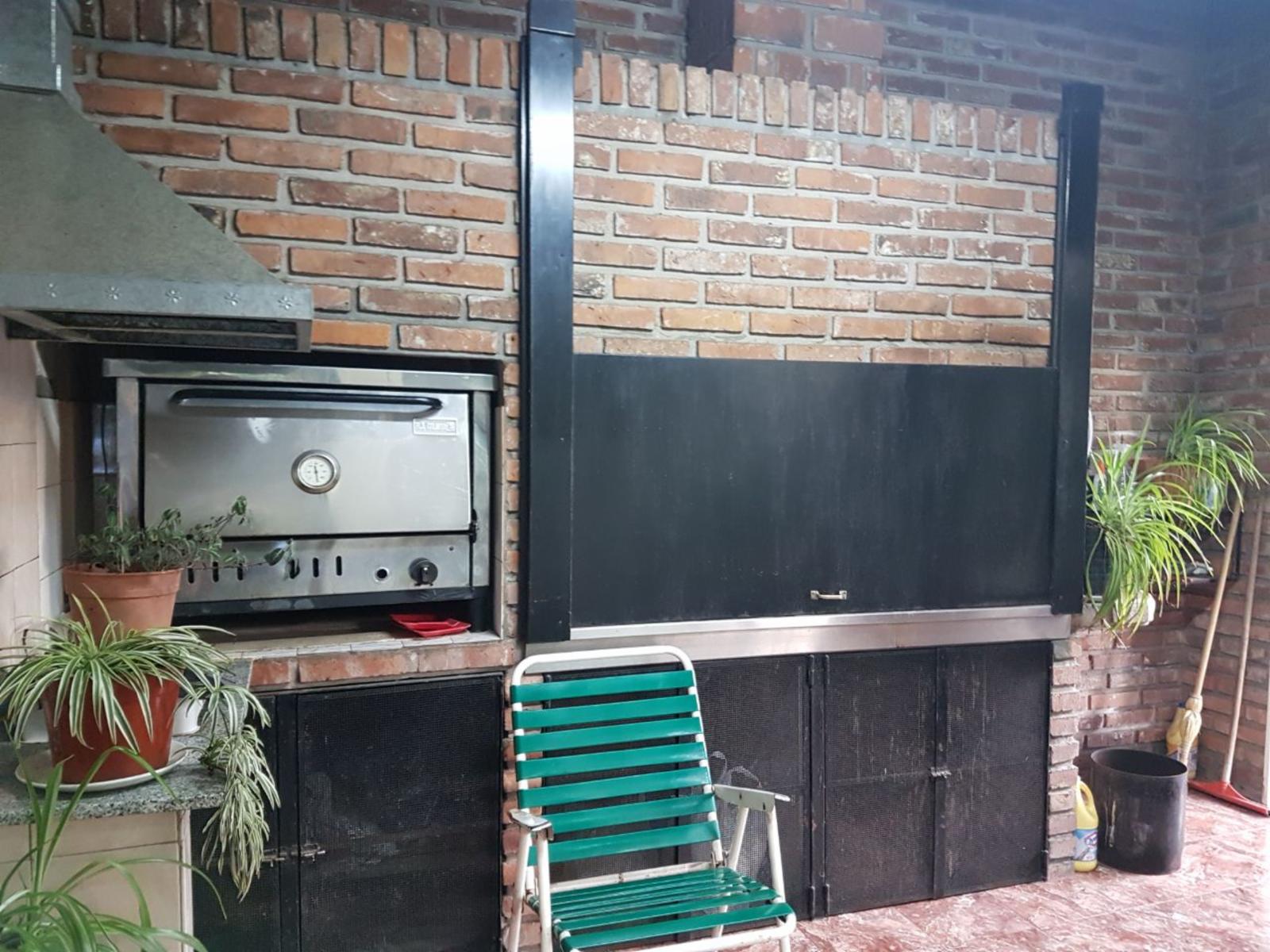 CHALET EN VENTA EN BELLA VISTA — foto 4
