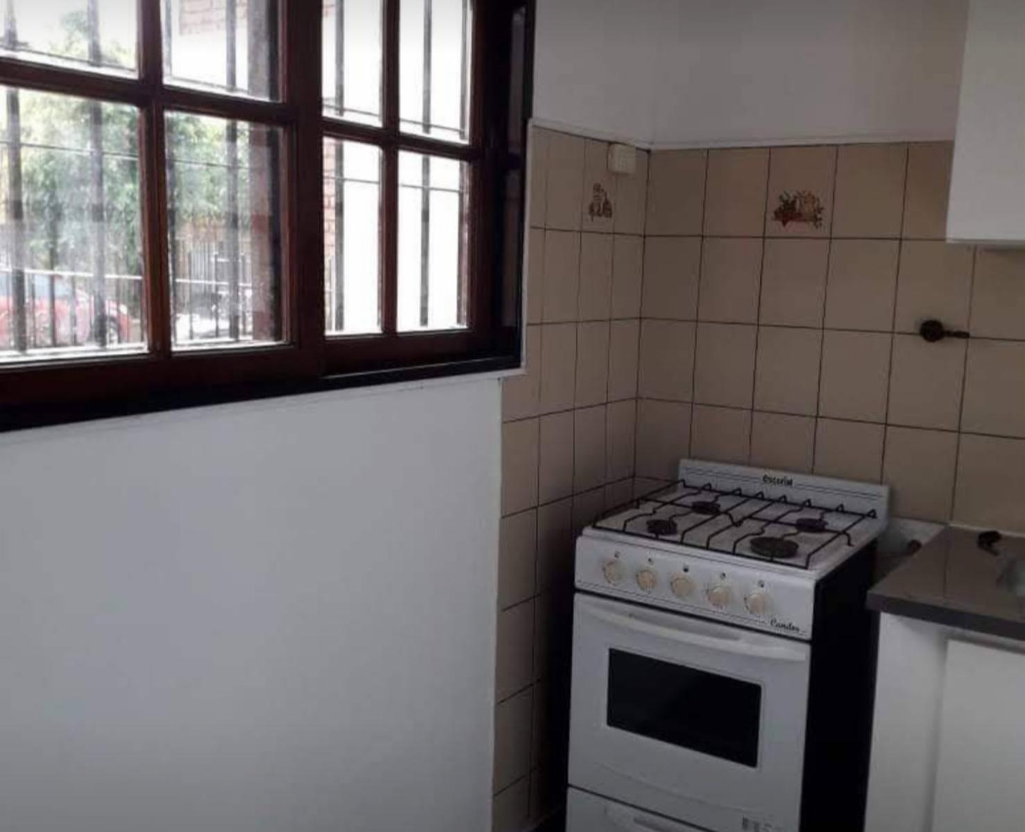 Excelente Duplex 3 ambientes con cochera, posibilidad de alguna permuta — foto 5