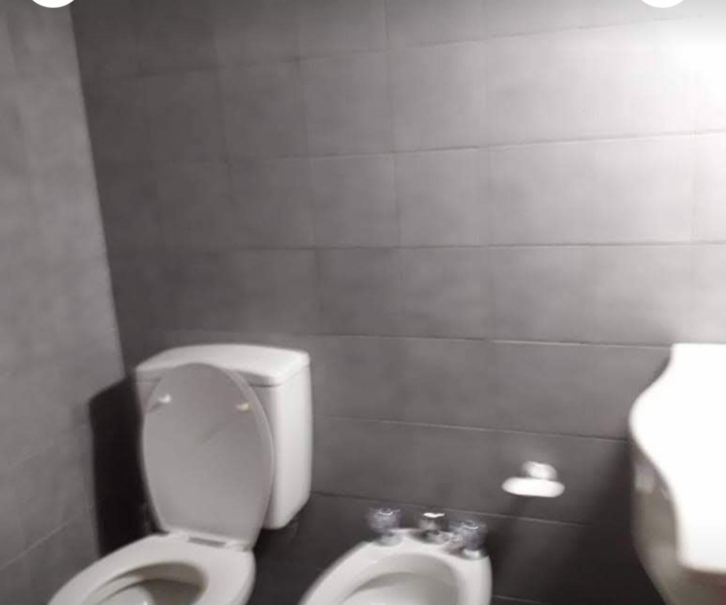 Excelente Duplex 3 ambientes con cochera, posibilidad de alguna permuta — foto 6