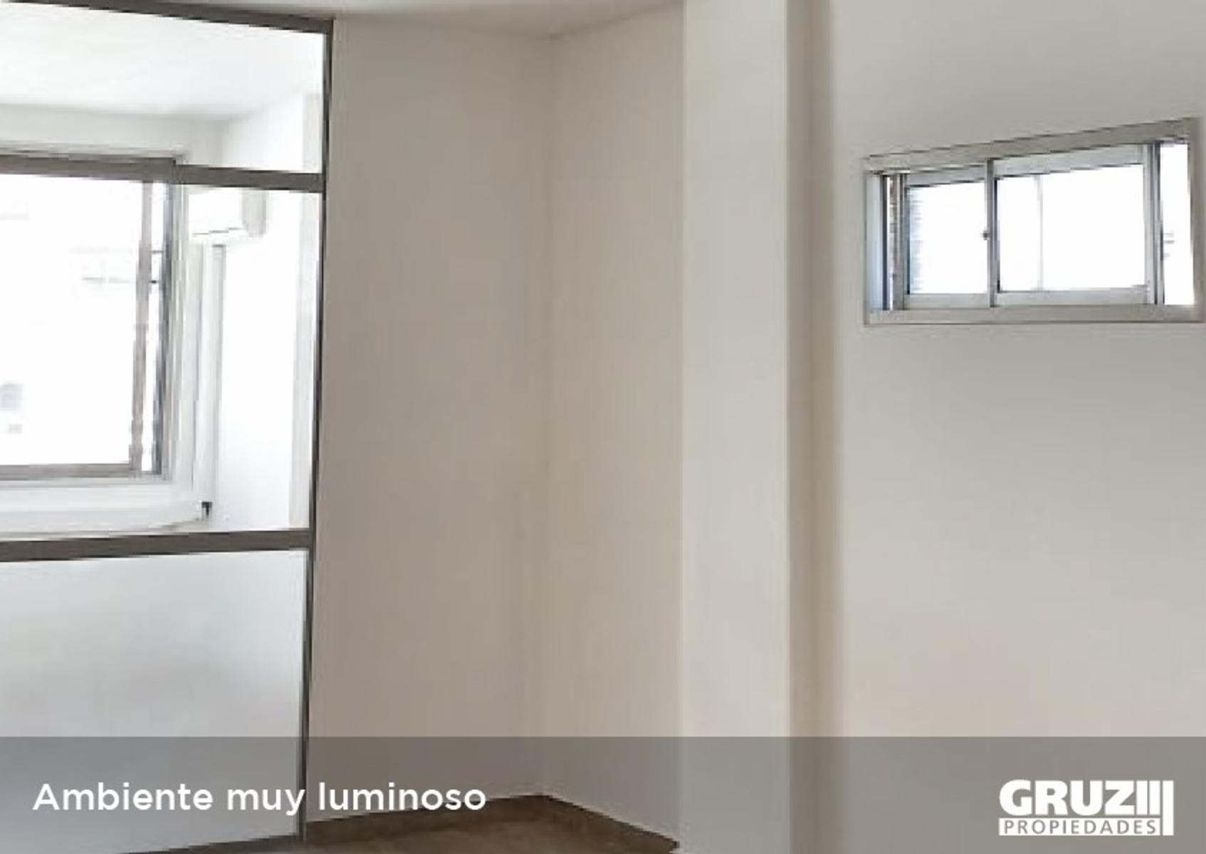 A Nuevo Impecable 2 Amb. 50 m² - Tribunales en 7° Piso - Superluminoso - 4