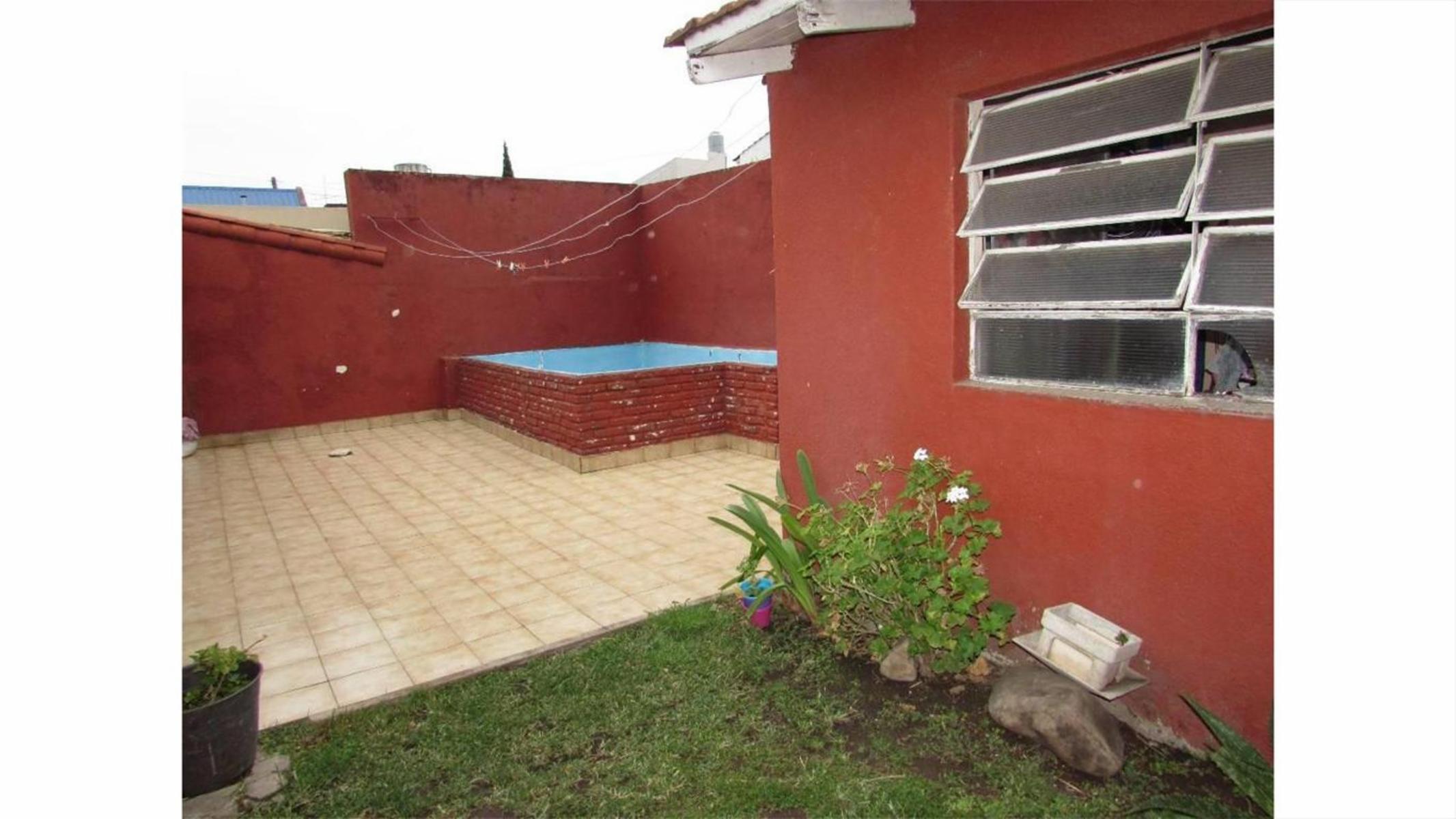 Villa Luzuriaga Casa Americana 3 Ambientes C/Cochera — foto 10
