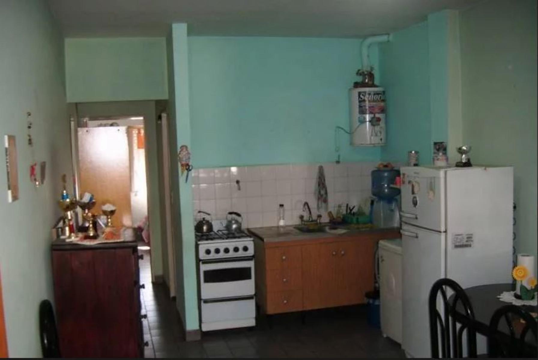 Departamento 2 Ambientes 1er Piso al Frente — foto 2