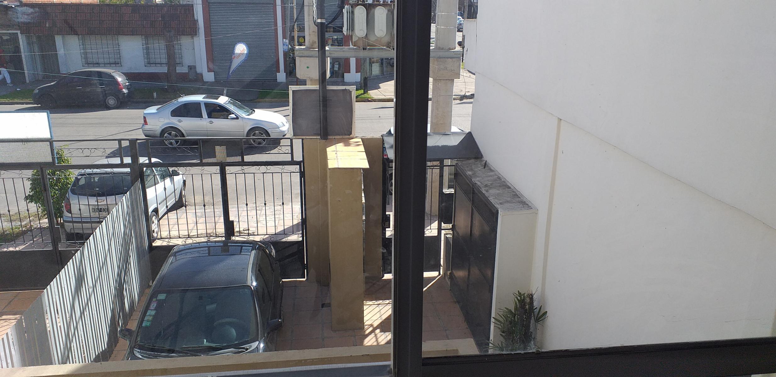 OPORTUNIDAD NUEVO VALOR Villa Luzuriaga a Estrenar Amplio 2 Ambientes: 1er Piso al Frente c/Terraza propia 12 m2 — foto 12