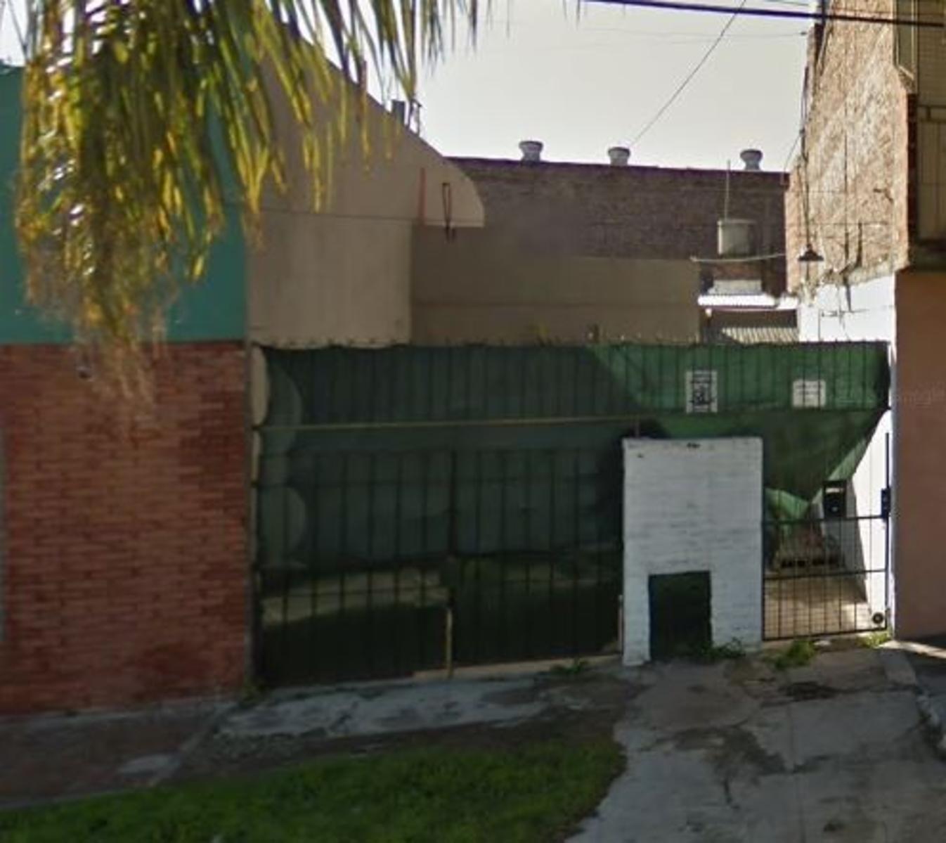 PH 3 Ambientes al frente. Sobre Av Ideal destino Comercial o Vivienda — foto 3