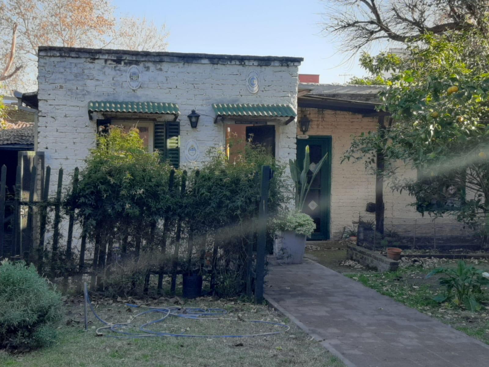 NUEVO VALOR Haedo Chico Casa de época. Propiedad de excelente ubicación Libertad al 500 frente a la calle Estrada. Lote de 591 m2 SE ESCUCHAN OFERTAS — foto 9