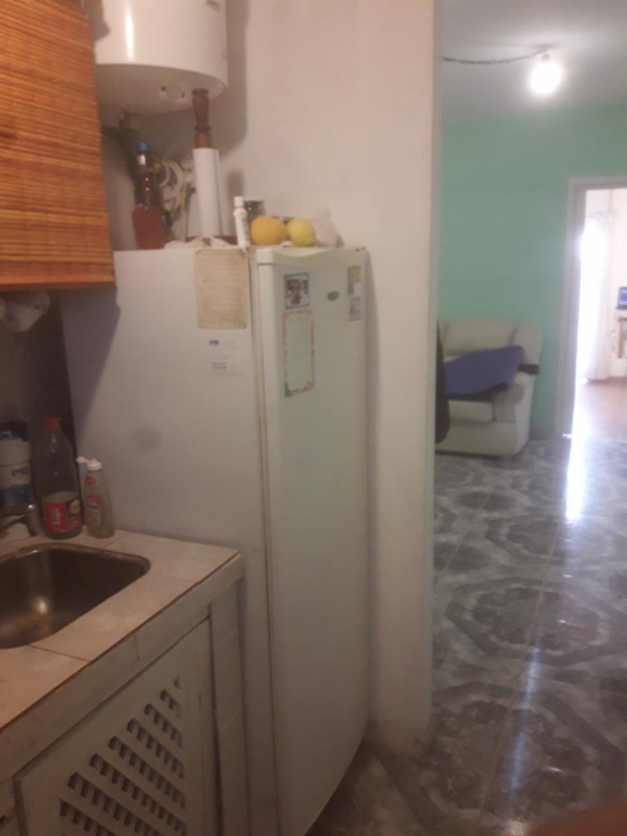 VILLA LUZURIAGA Departamento Planta Baja interno 2 Ambientes C/Cochera. Muy buena ubicación. — foto 3