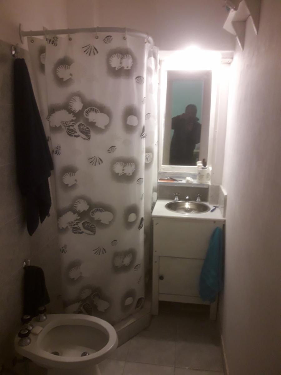 VILLA LUZURIAGA Departamento Planta Baja interno 2 Ambientes C/Cochera. Muy buena ubicación. — foto 5