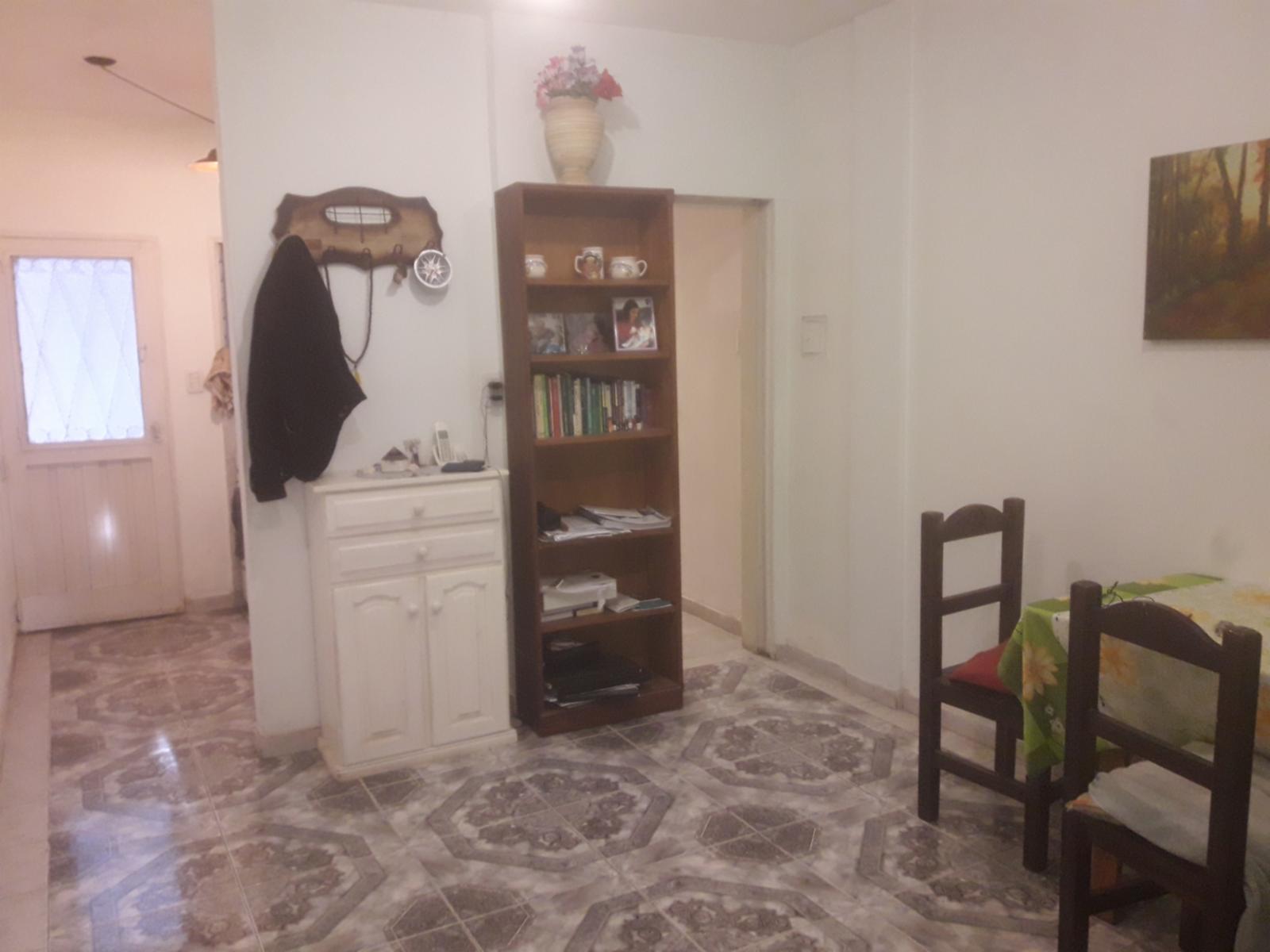VILLA LUZURIAGA Departamento Planta Baja interno 2 Ambientes C/Cochera. Muy buena ubicación. — foto 9