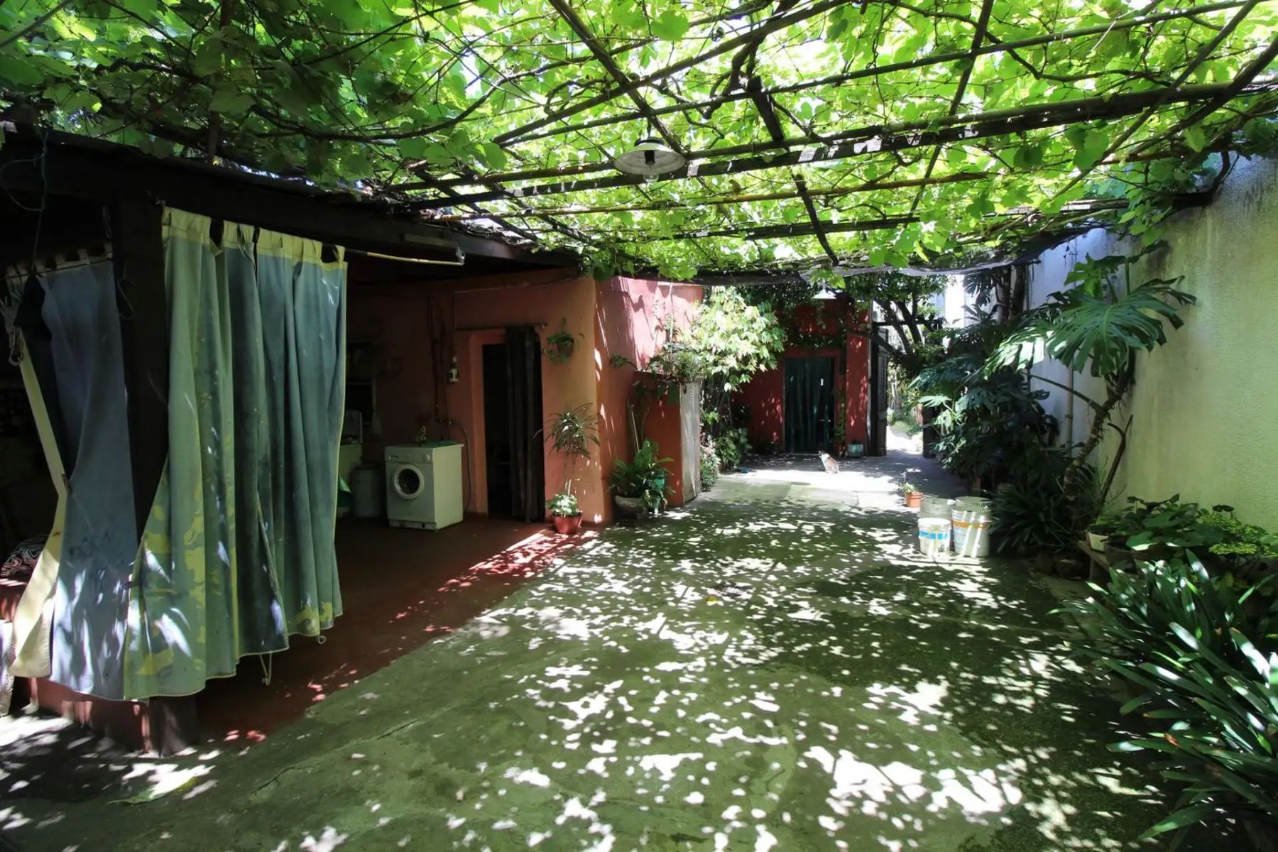 NUEVO VALOR VILLA LUZURIAGA LOTE CON DEMOLICION MUY BUENA UBICACIÓN — foto 6