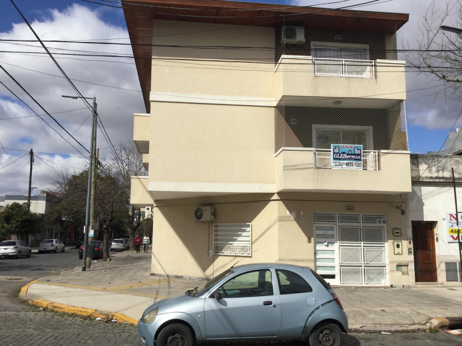 NUEVO VALOR Excelente Departamento 2 Ambientes Con Amplio balcón al Frente — foto 2