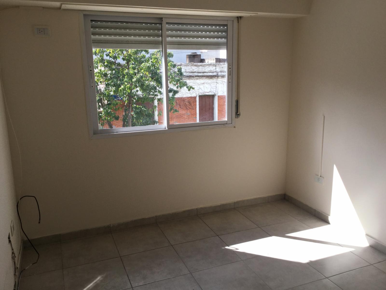 NUEVO VALOR Excelente Departamento 2 Ambientes Con Amplio balcón al Frente — foto 14