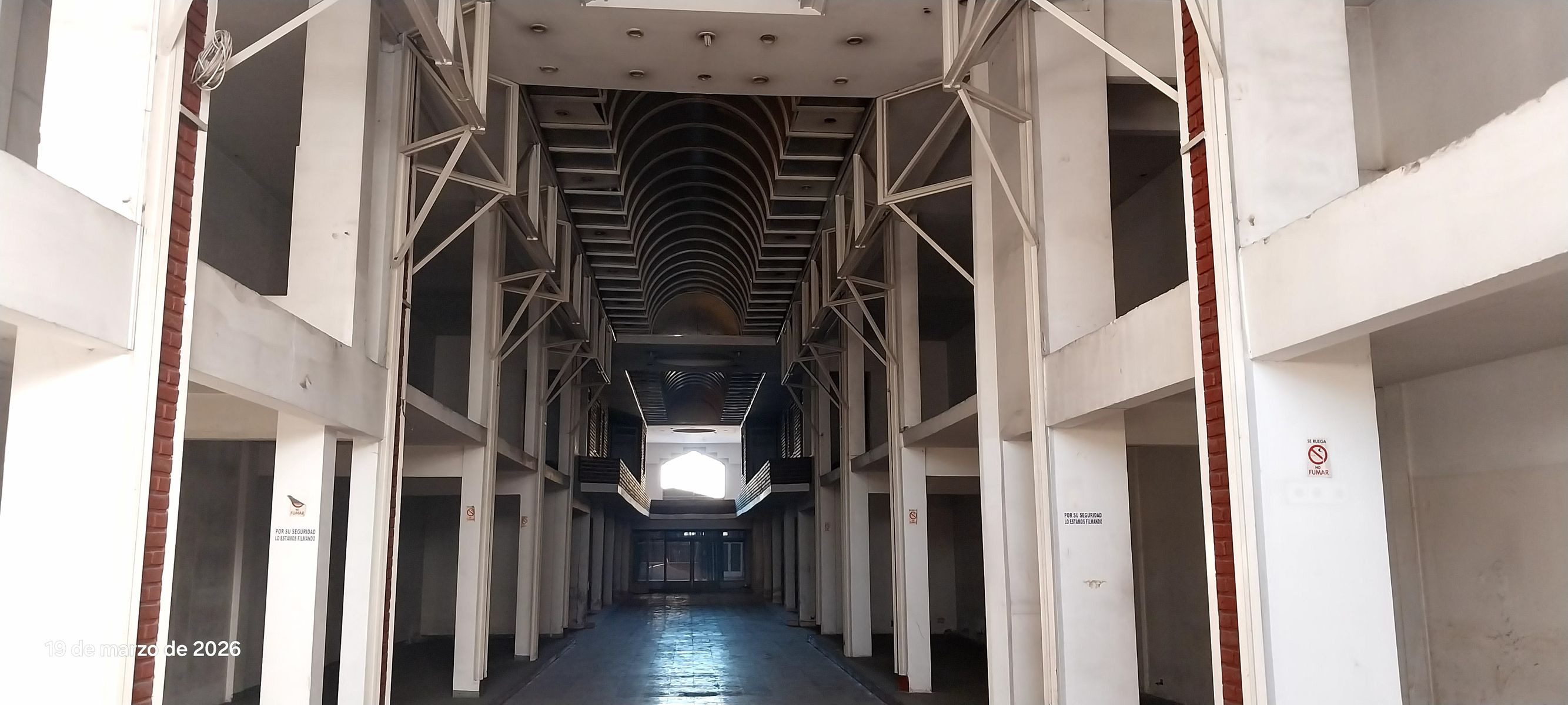 ISIDRO CASANOVA CENTRO. IMPORTANTE PROPIEDAD IDEAL CENTRO COMERCIAL, CENTRO DE DISTRIBUCION Y LOGISTICA Y OTROS - 13