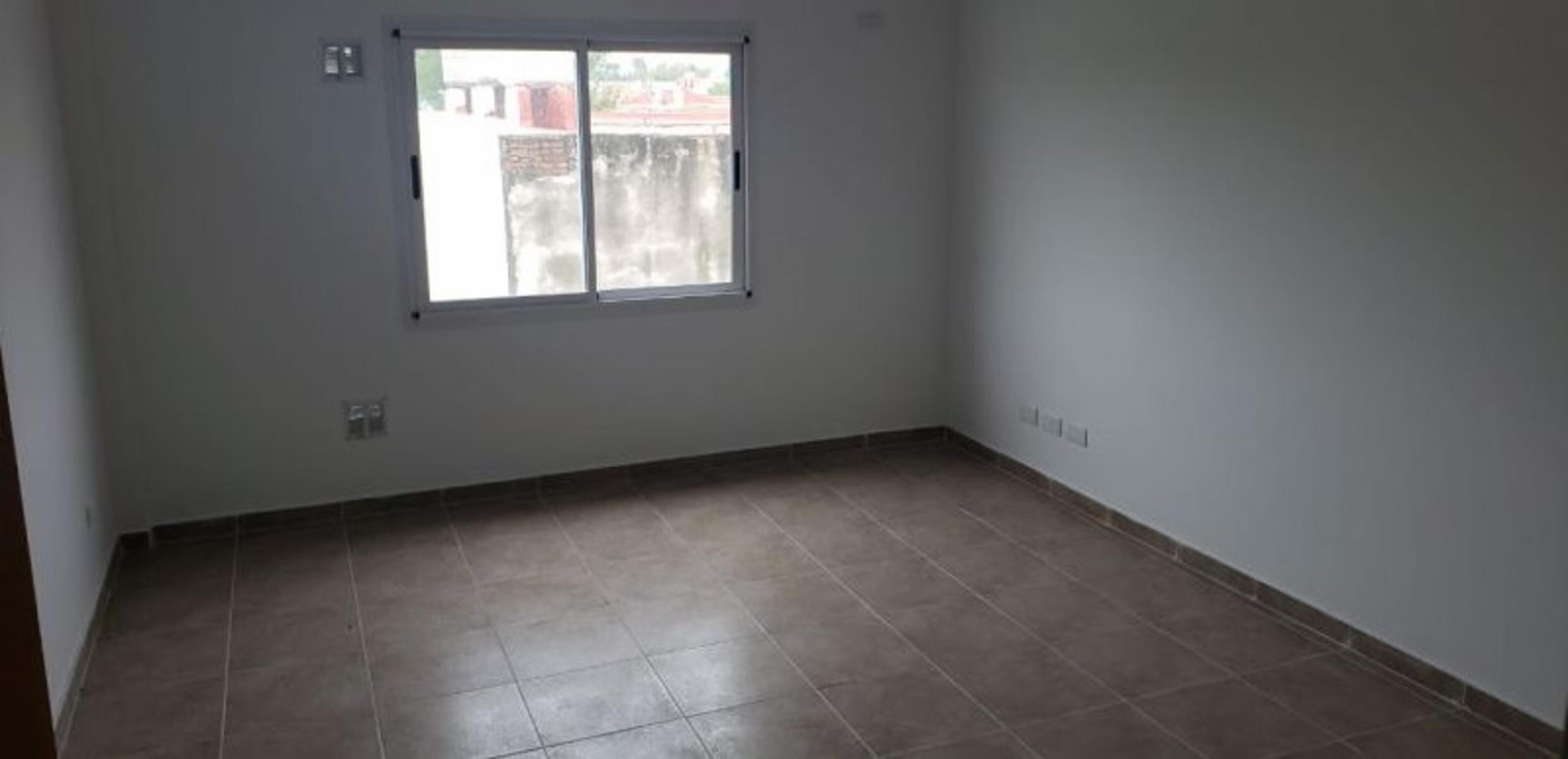 La Paz 2100 Villa Luzuriaga - Departamento de dos ambientes en venta — foto 2