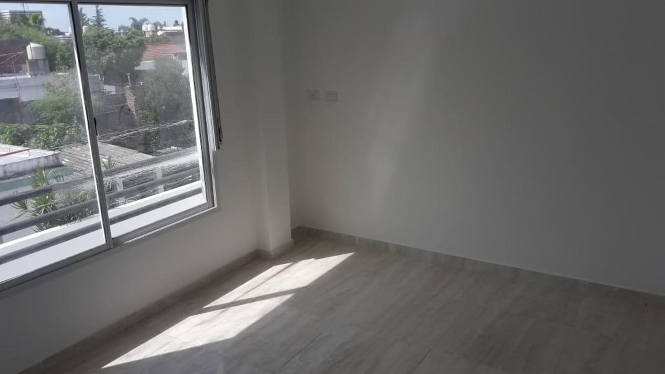 Guido Spano 2500 Villa Luzuriaga - Departamento de dos ambientes en venta — foto 5