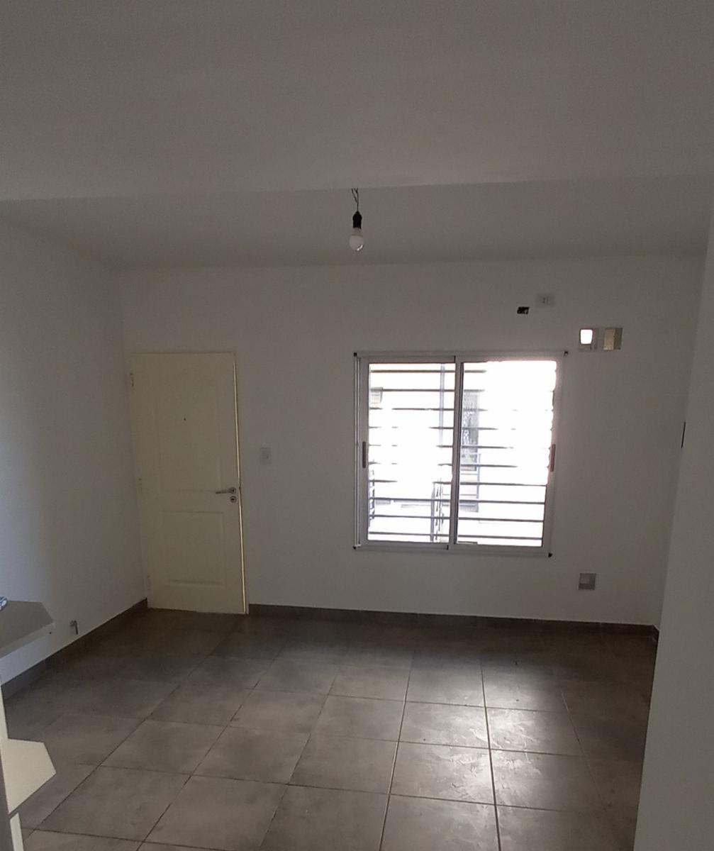 Oncativo 400 Ramos Mejia - Departamentos de dos ambientes en venta — foto 4
