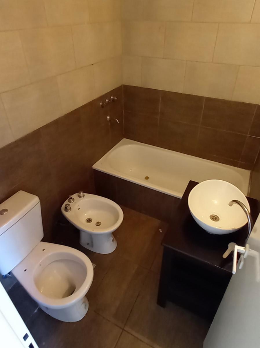 Oncativo 400 Ramos Mejia - Departamentos de dos ambientes en venta — foto 9