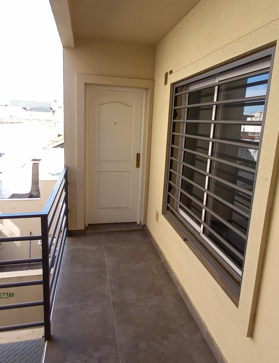 Oncativo 400 Ramos Mejia - Departamentos de dos ambientes en venta — foto 13