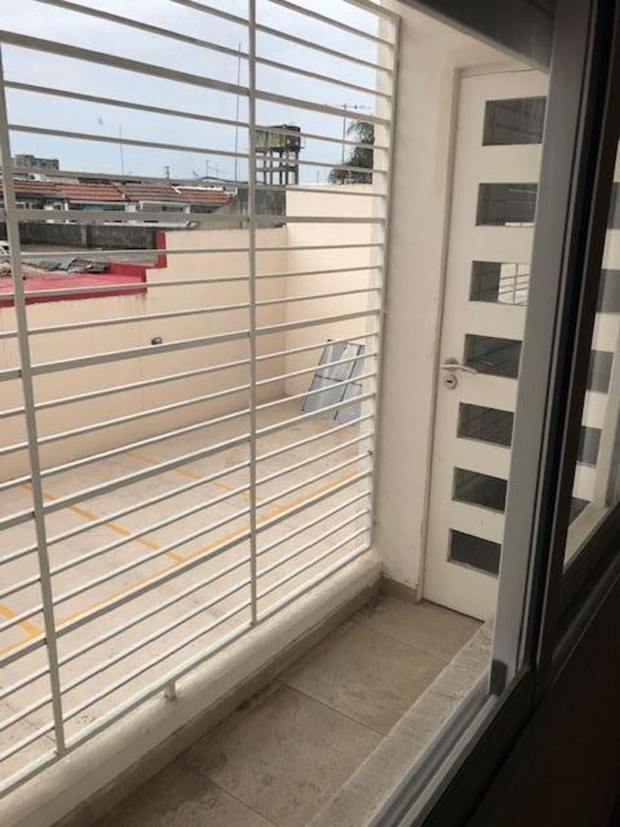 Gral. Acha 200 Ramos Mejia - Departamento de dos ambientes en venta — foto 2