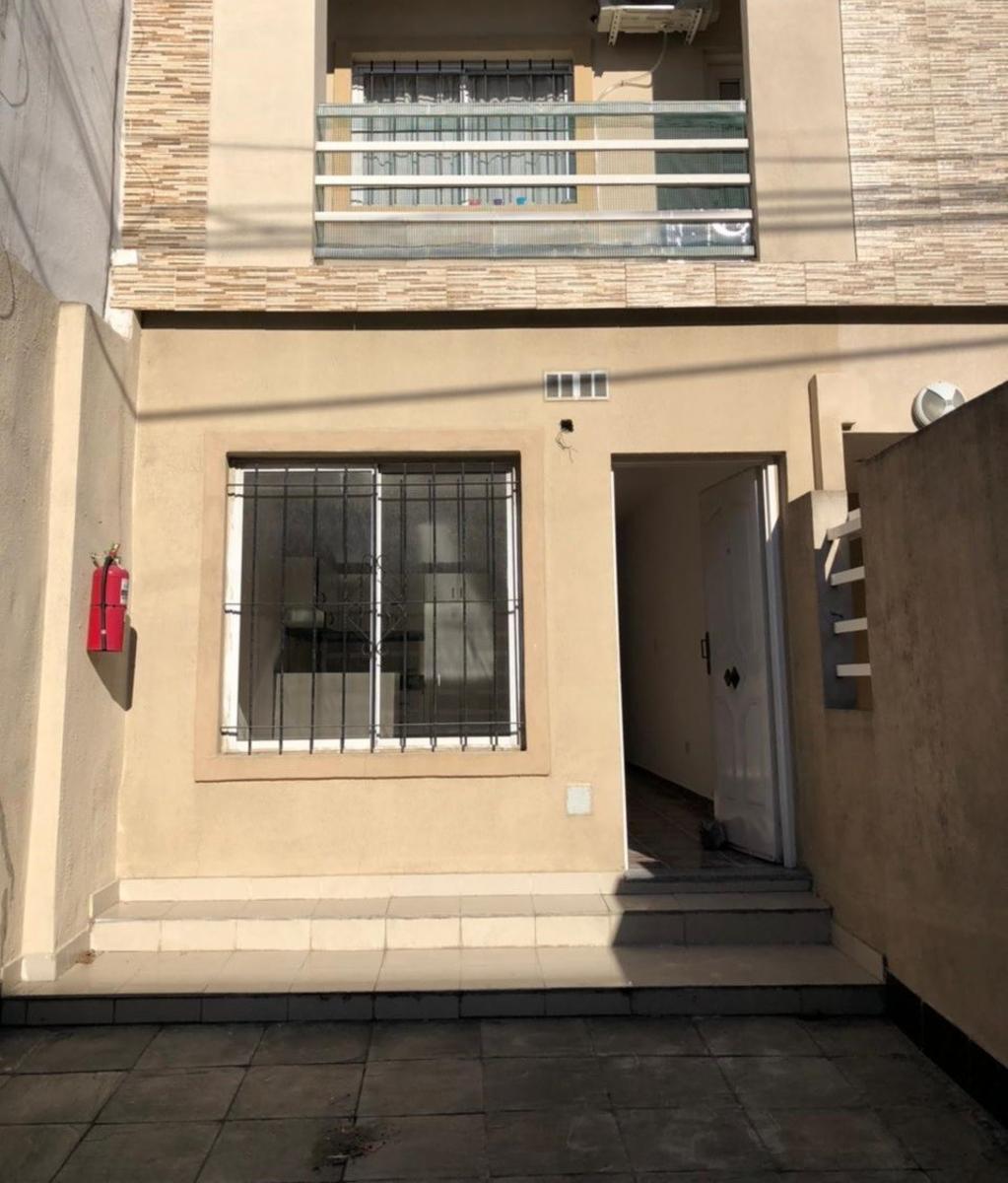 Balcarce 500 Ramos Mejia - Departamento 2 amb c/cochera en venta — foto 2