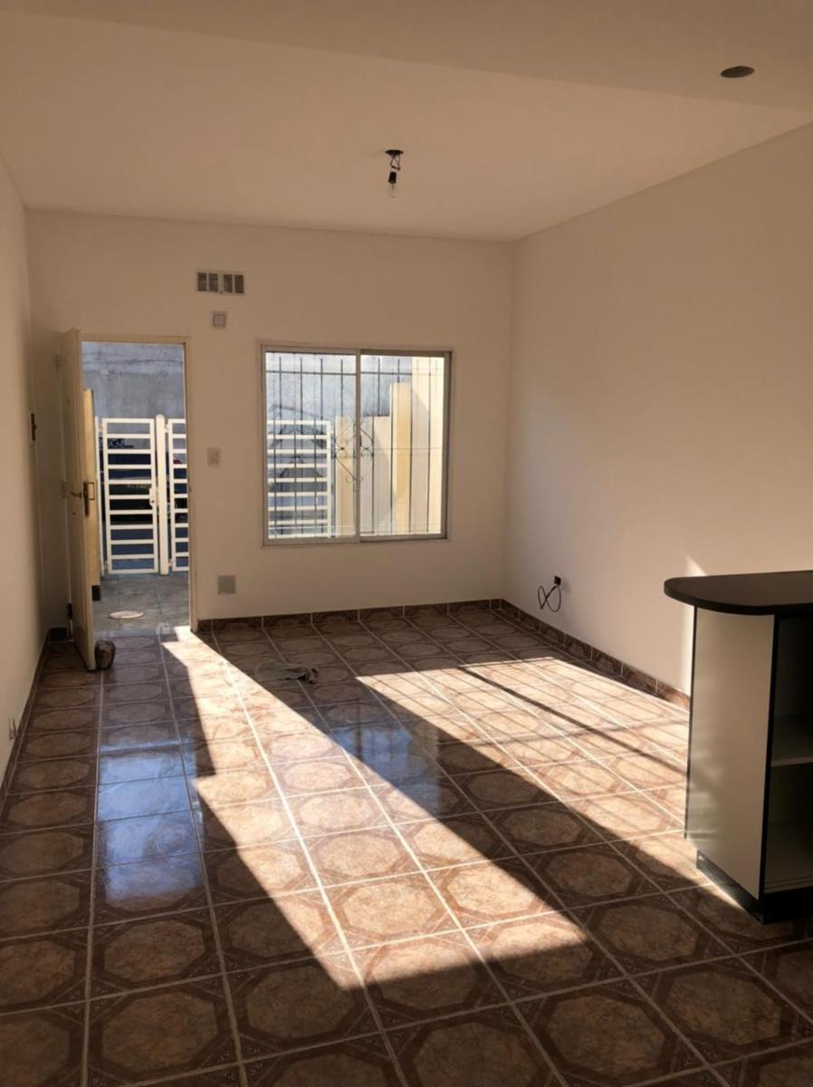 Balcarce 500 Ramos Mejia - Departamento 2 amb c/cochera en venta — foto 5