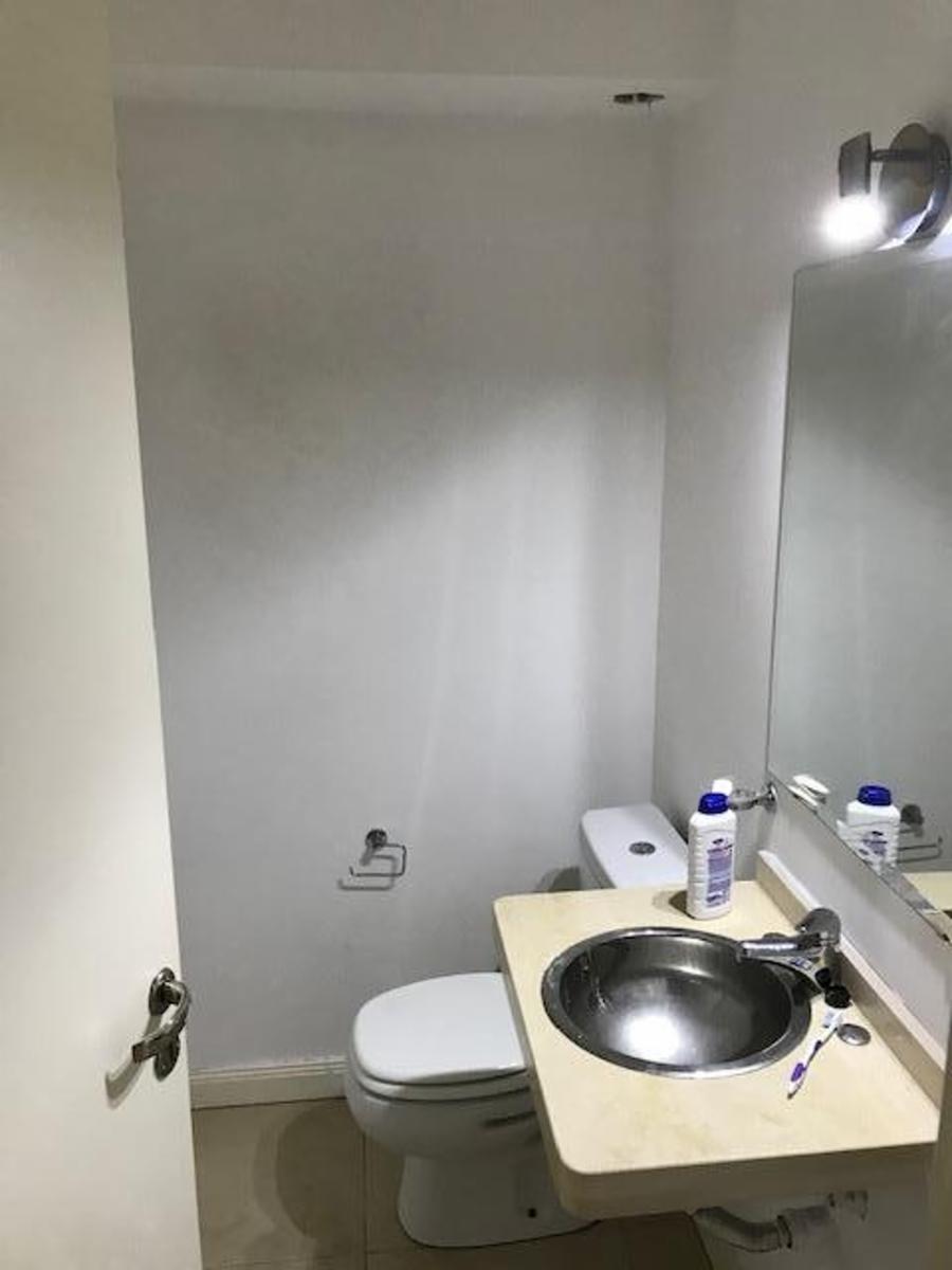 Departamento de dos ambientes con cochera - Av. de Mayo 1200 Ramos Mejia — foto 9
