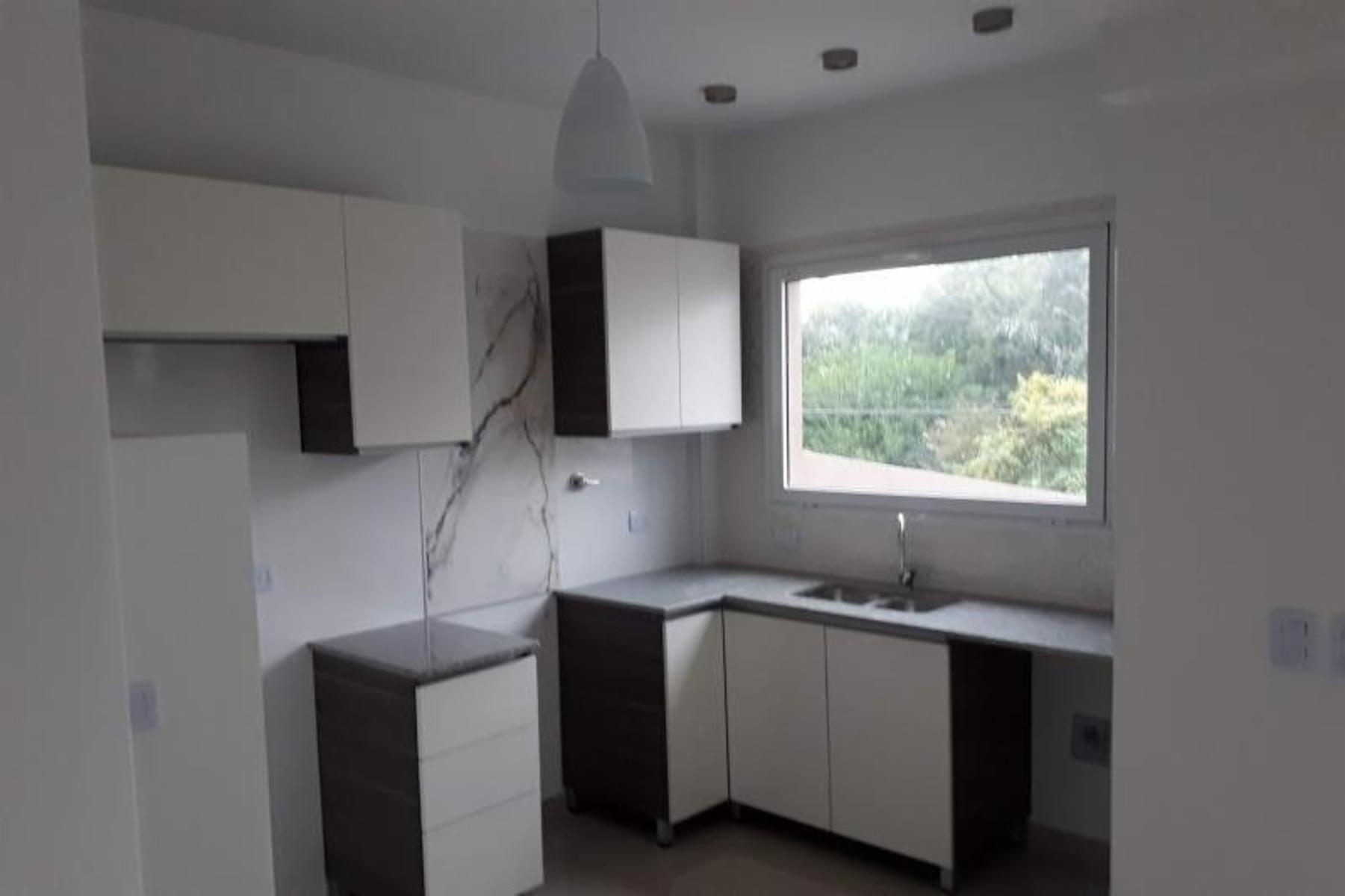 Conesa 300 Ramos Mejia - Departamento de tres ambientes en venta — foto 3