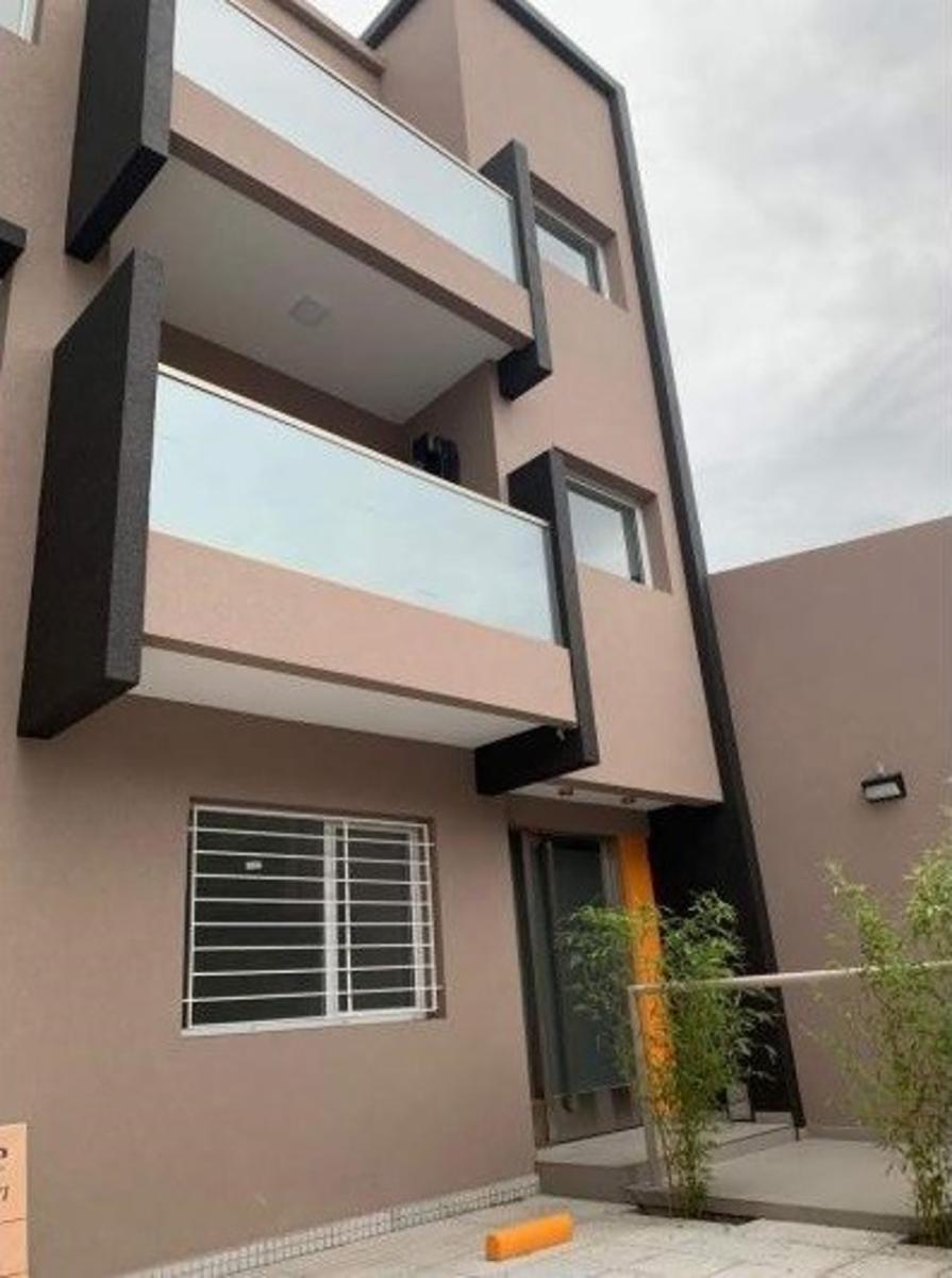 Conesa 300 Ramos Mejia - Departamento de tres ambientes en venta — foto 10