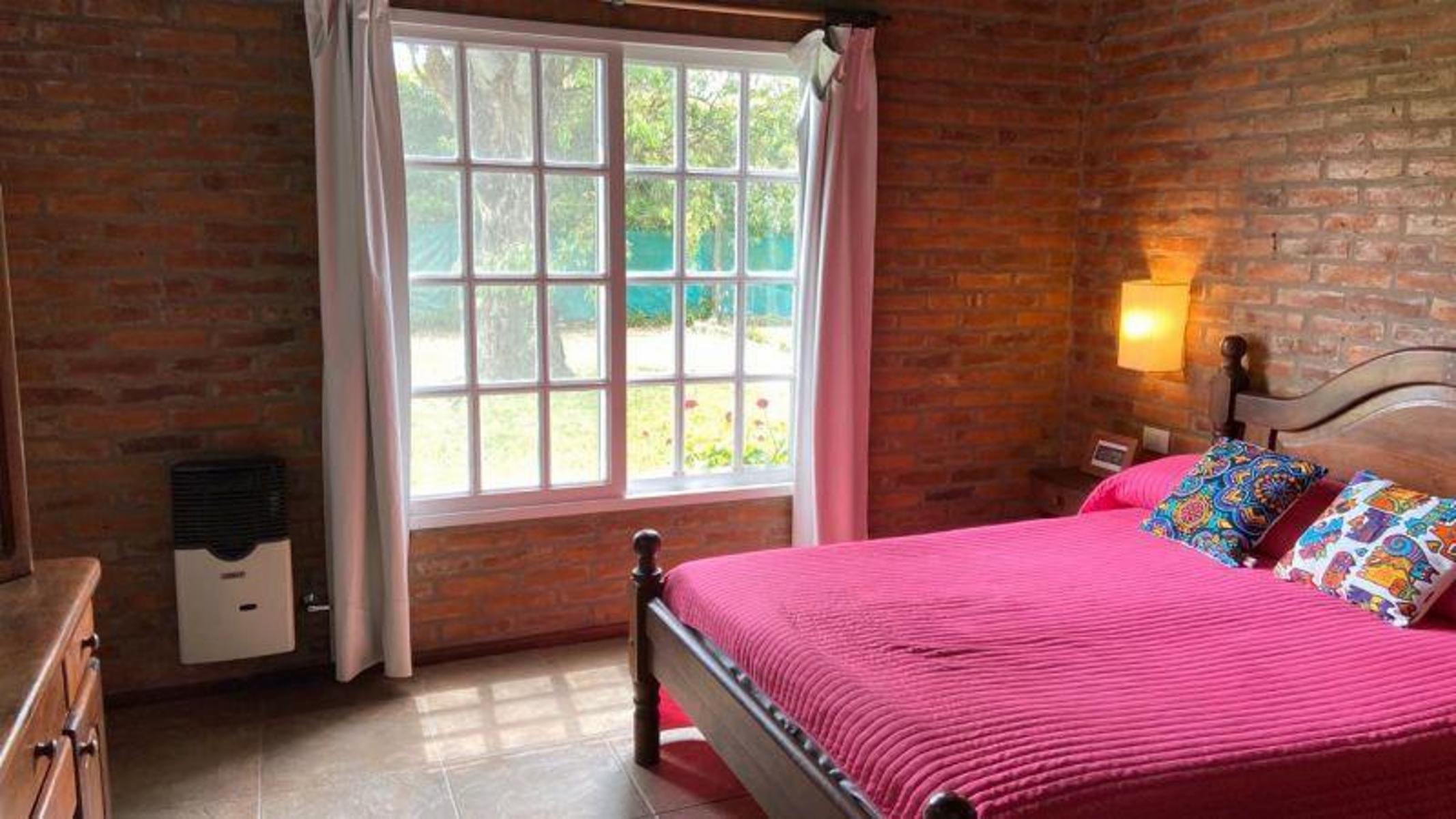 A. Chazarreta 100 Gral. Rodriguez - Casa 5 ambientes en venta — foto 3