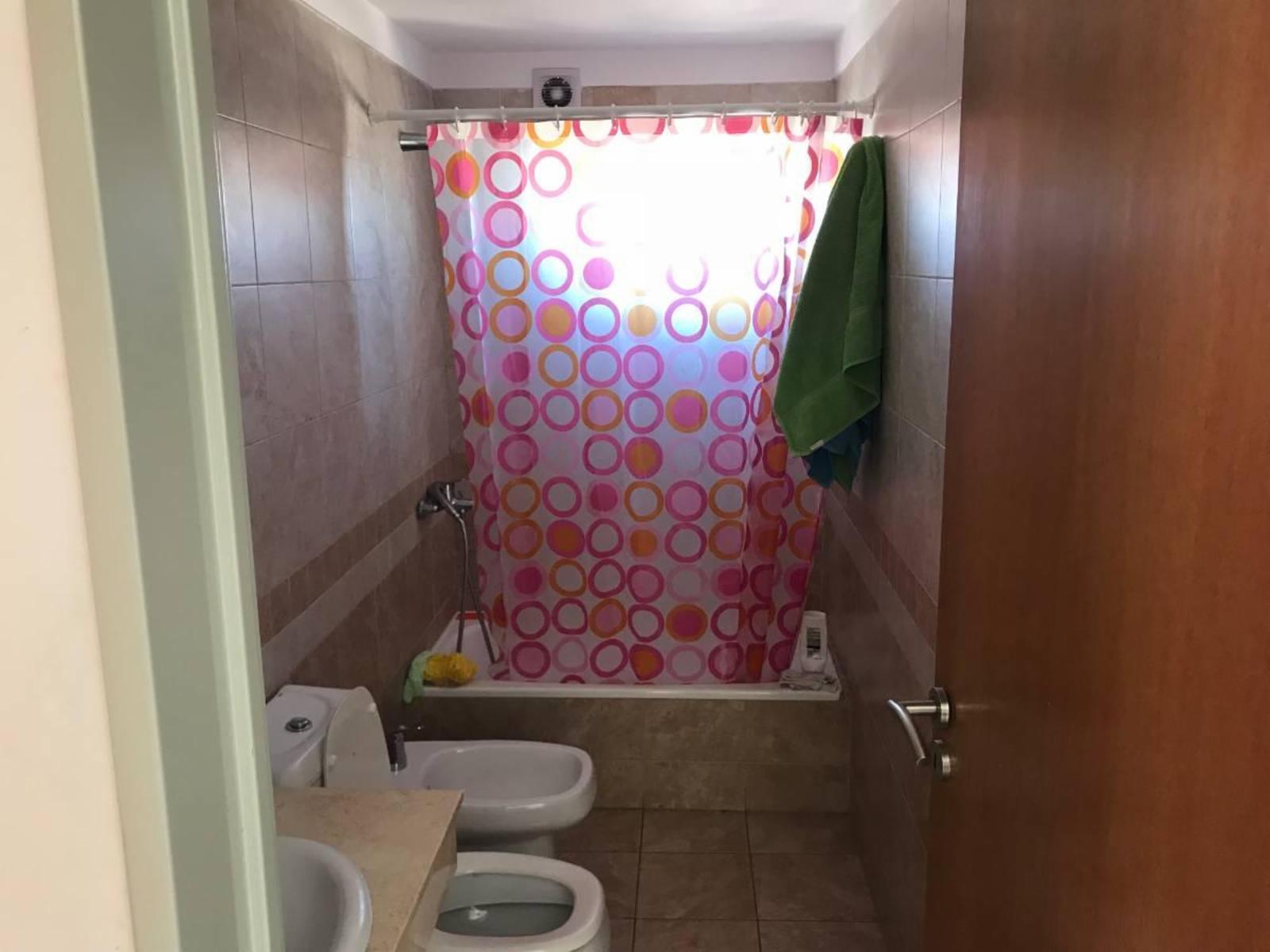 Vicente Lopez 200 Ramos Mejia - Departamento de 4 ambientes en venta — foto 3