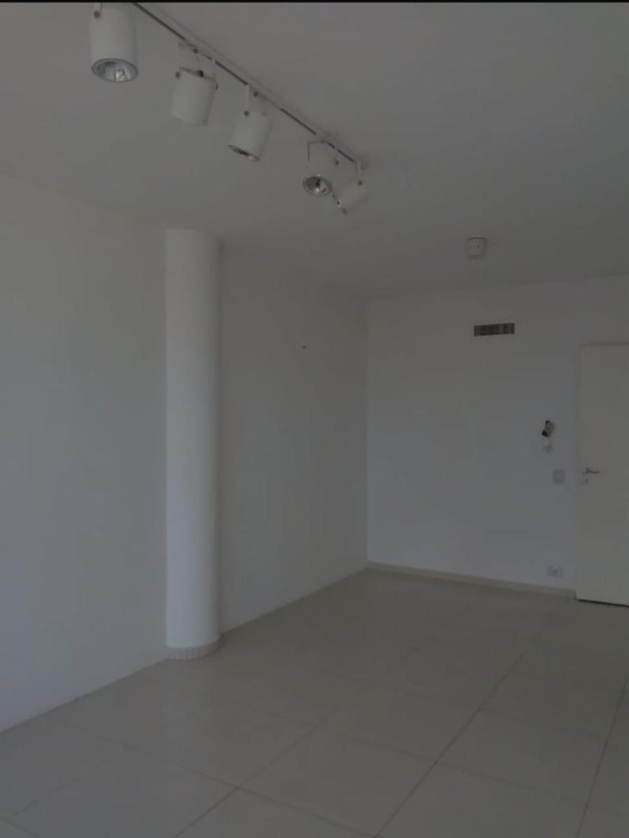 Espora 200 Ramos Mejia - Departamento de tres ambientes en venta — foto 4