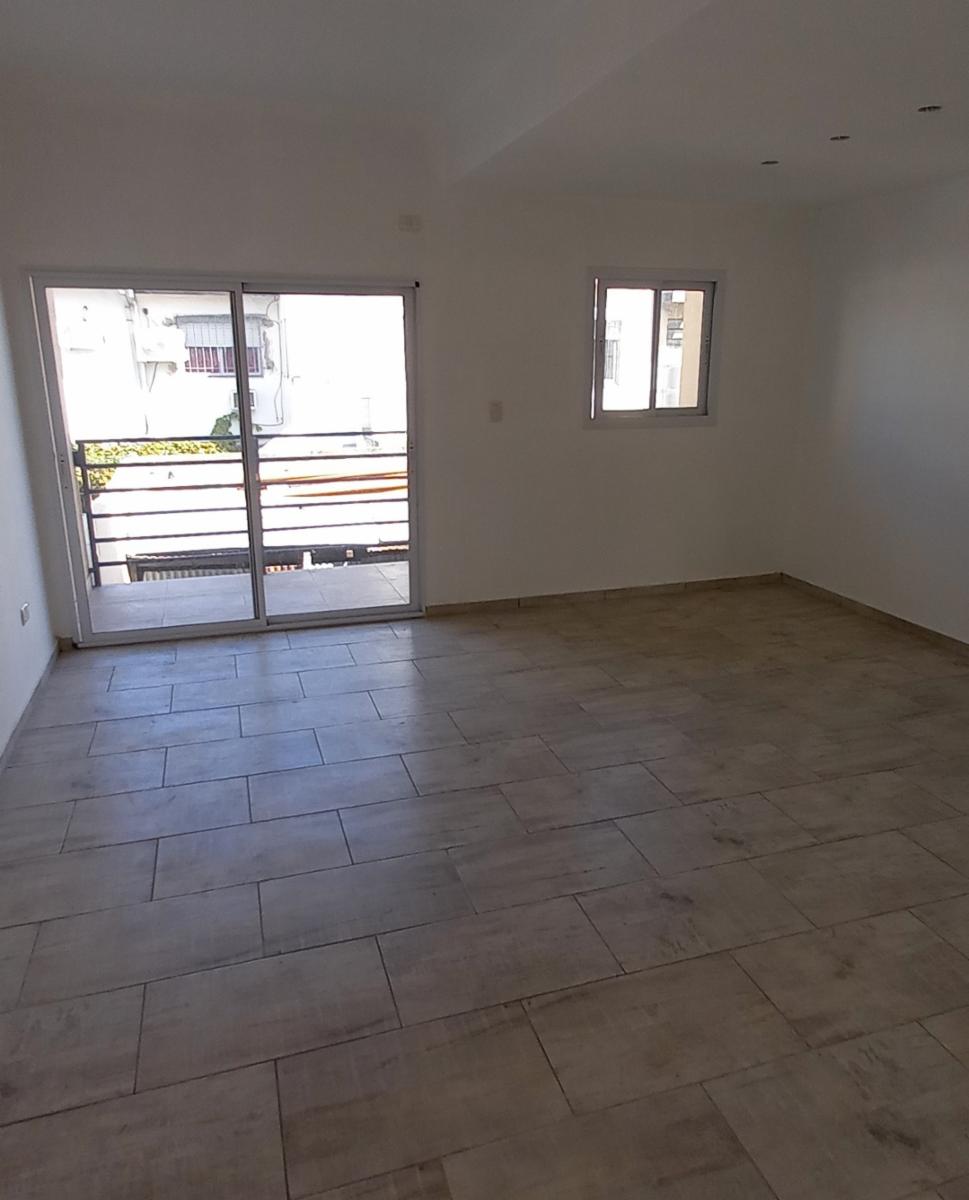 Departamentos de tres ambientes con terraza propia - Alfredo Palacios 600 Ramos Mejía — foto 3