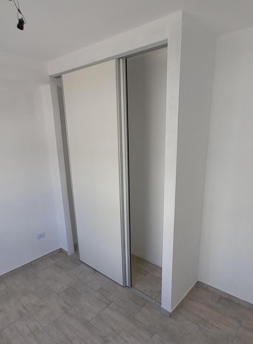 Departamentos de tres ambientes con terraza propia - Alfredo Palacios 600 Ramos Mejía — foto 10
