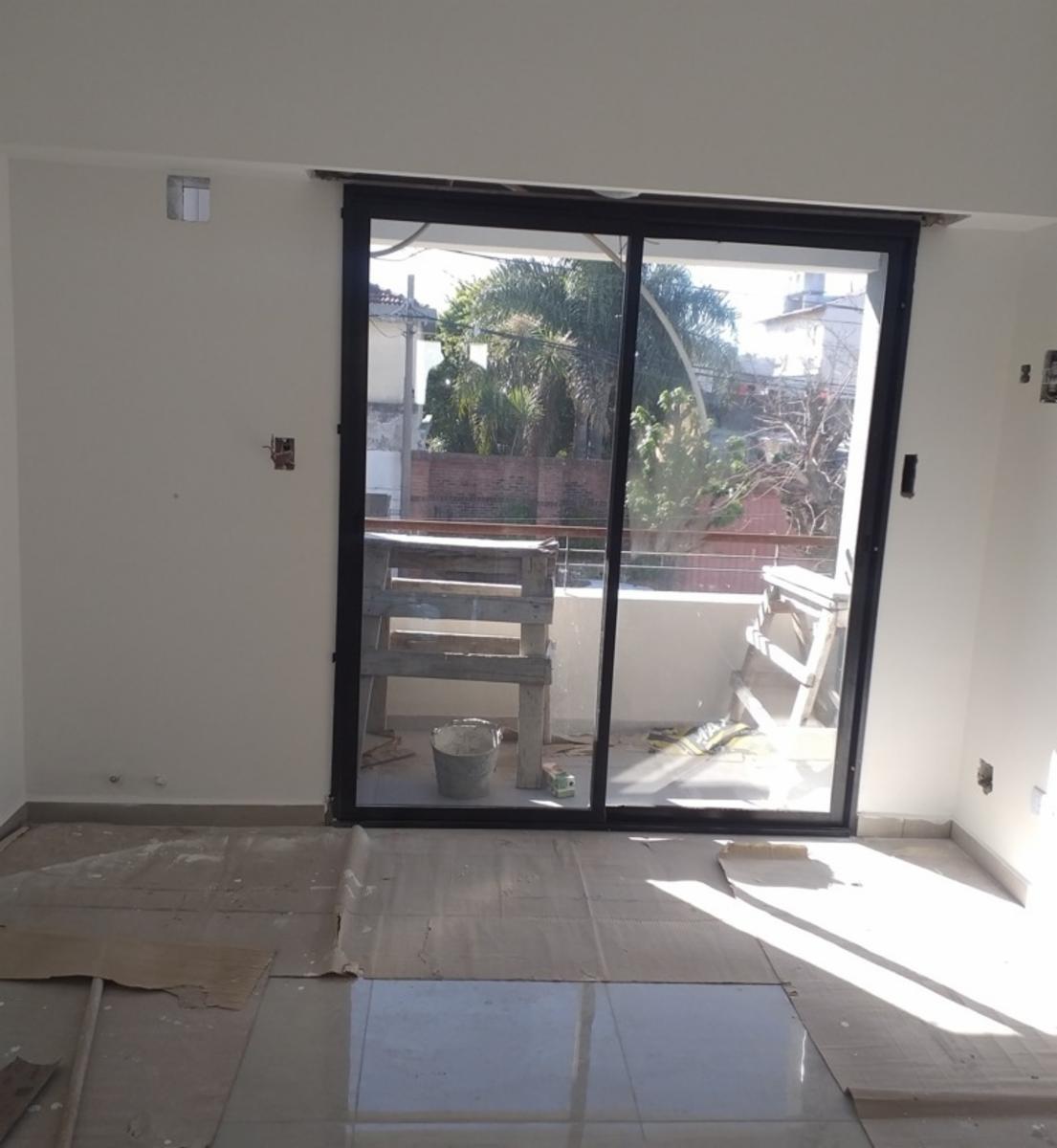 Duplex tres ambientes con cochera a estrenar - Labarden 1400 Ramos Mejia — foto 7
