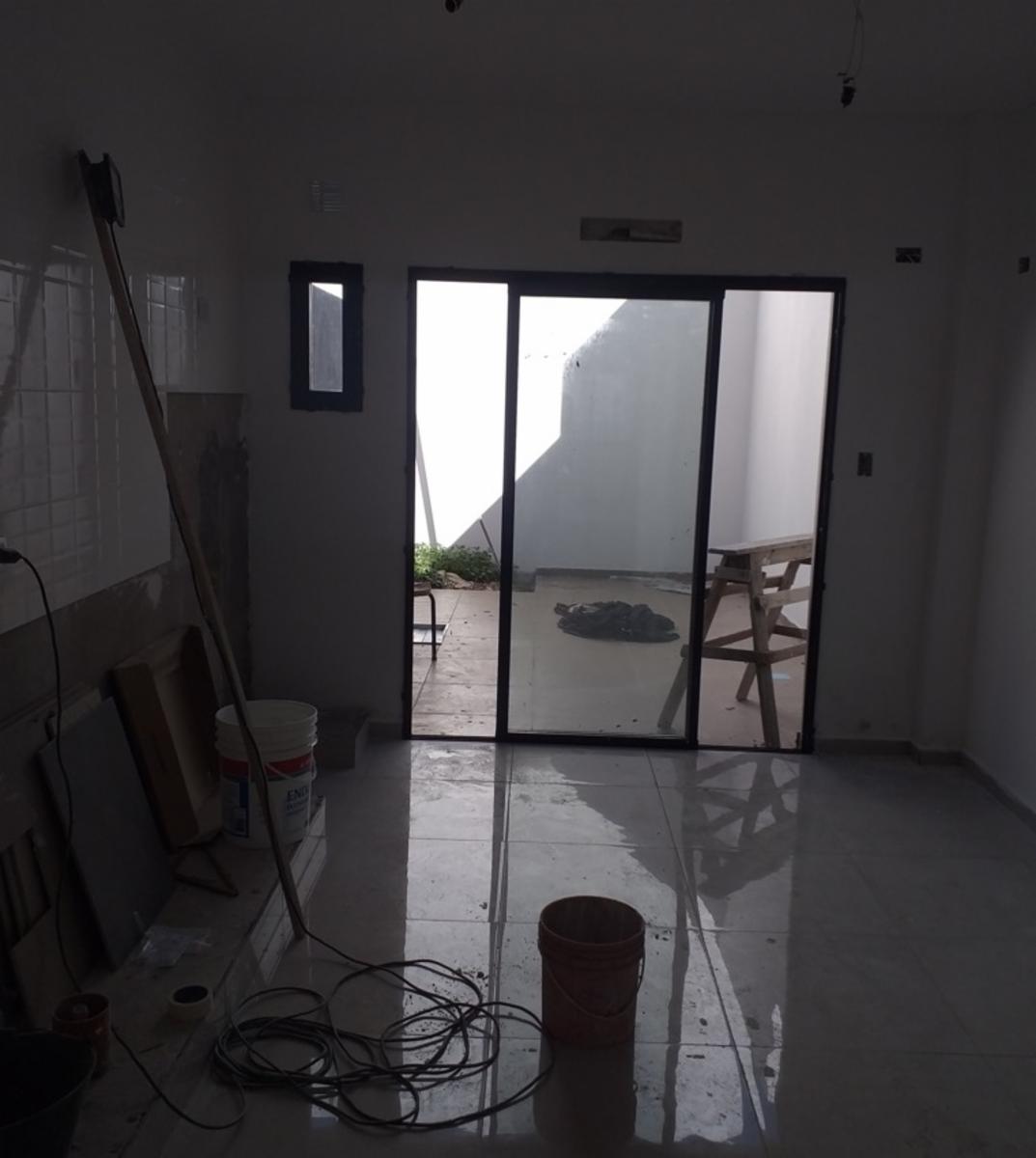 Duplex tres ambientes con cochera a estrenar - Labarden 1400 Ramos Mejia — foto 8
