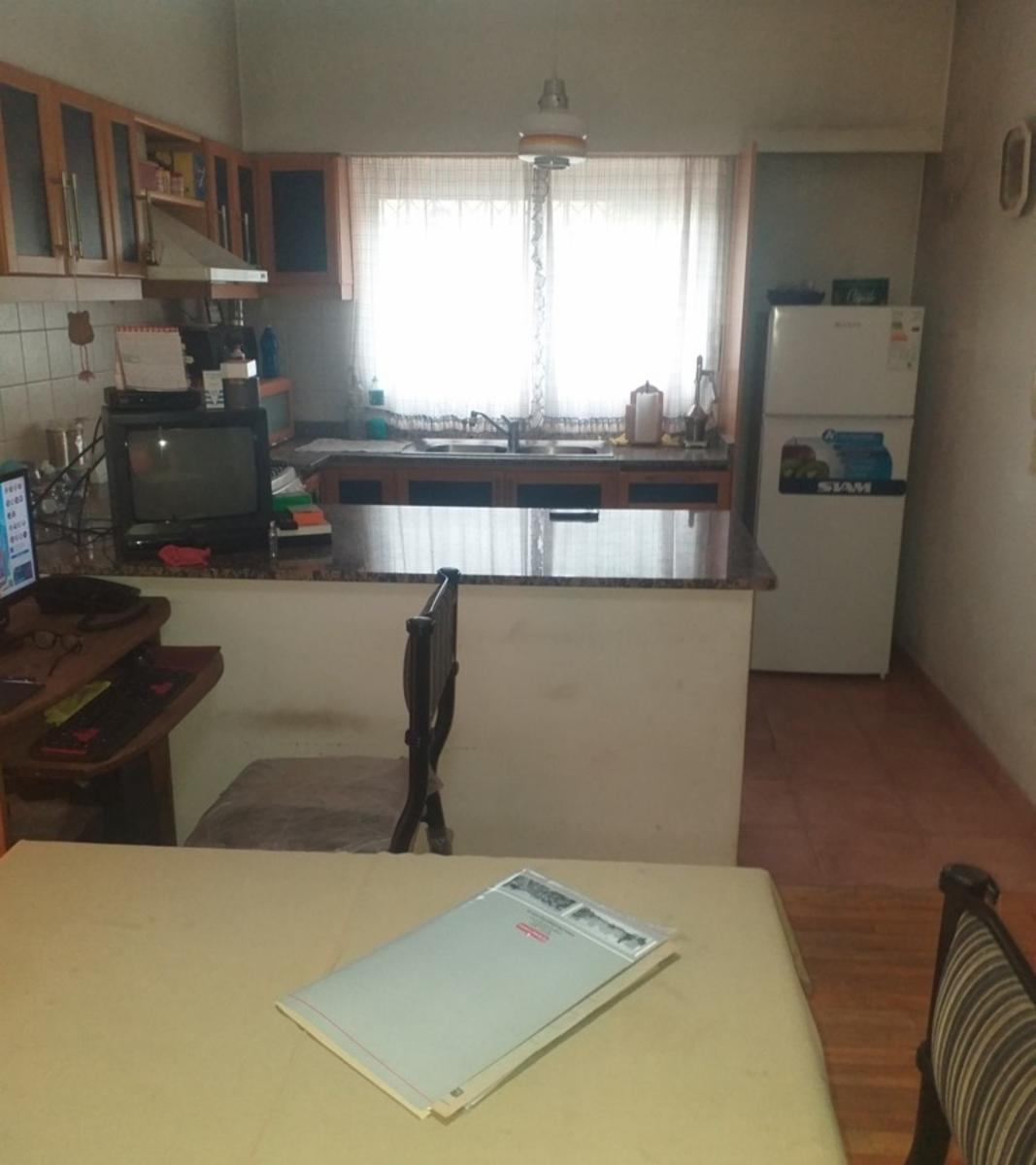 Casa 4 ambientes en venta - Lanceros 100 Haedo