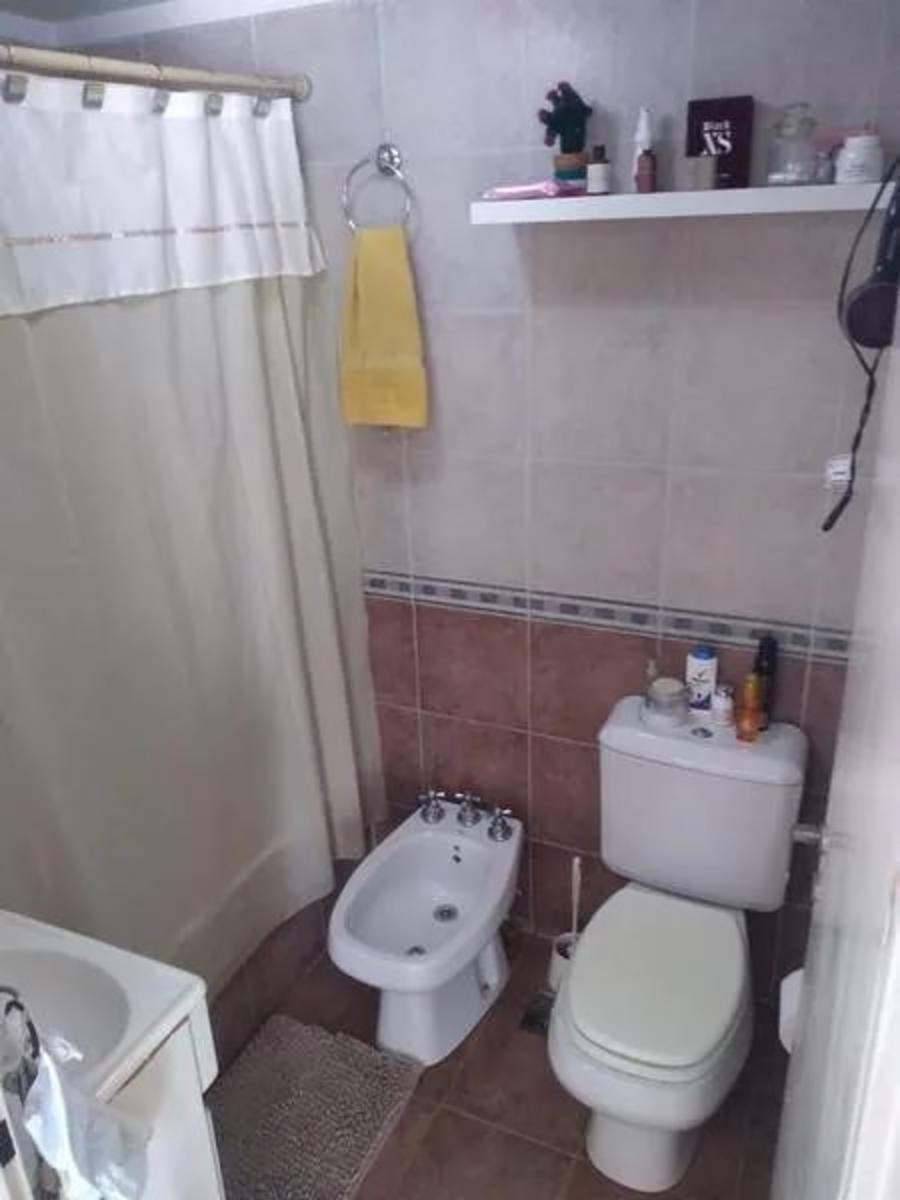 MOnoambiente con patio en venta - Necochea 900 Ramos Mejia