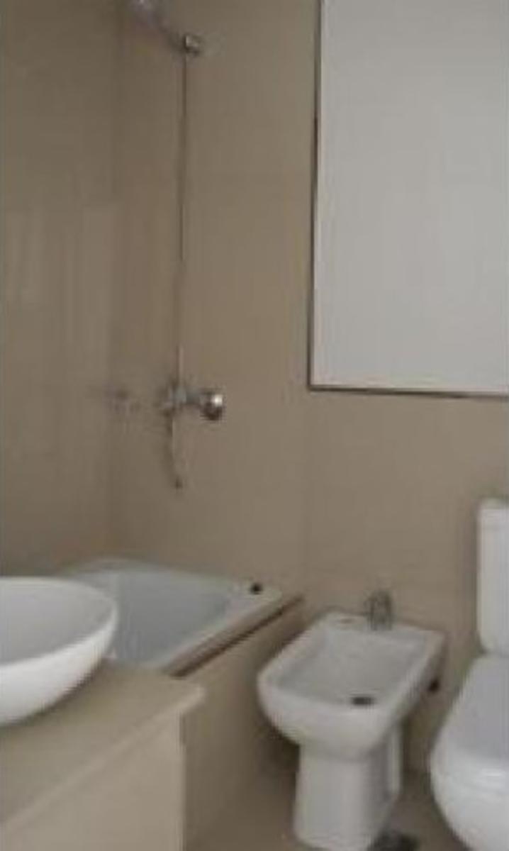 Departamento de tres ambientes en venta - Jujuy 3300 San Justo — foto 6